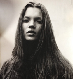 kate-jam-and-diamonds:by Mario Sorrenti,