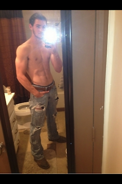 ksufraternitybrother:KSU-Frat Guy: Over 65,000 followers and 45,000 posts.Follow me at: ksufraternitybrother.tumblr.com