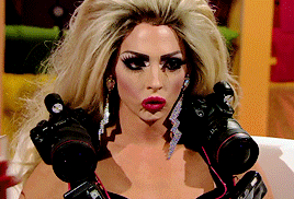 stardustmelody:Alyssa  vs. straws