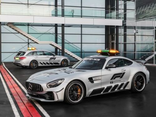 Mercedes-AMG GT R and C-klasse Estate, F1 safety cars, 2018 wallpaper @wallpapersmug : ift.t