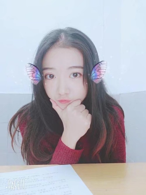 badgirlbellaquiet: 小女友，谈了三年做爱还很害羞，想找个老哥帮我调教一下