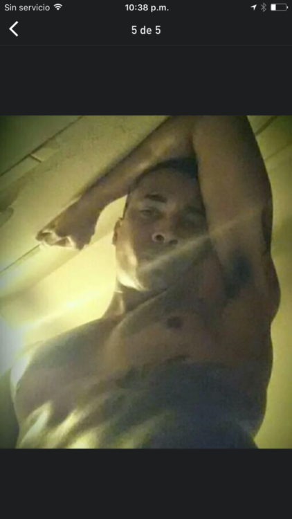 javyako-blog:  cajapu:  boycut8:  La marcos andujal policía estatal de mayaguez putaaa mala  Y bien puta que es…!!! Y corrupto como el solo  Donde consigo a ese negrito que rico tiren mas fotos