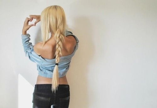 helloo babe.