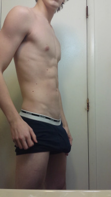 briefsandjocks:  this is an awesome pic! he has a fit, twinky body but seems to be packing a massive rod in those boxer briefs! CUM AT ME!briefsandjocks