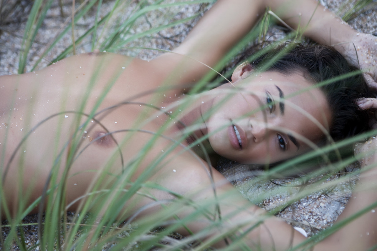 heathenhole:   Chrissy Teigen fully nude Dorian Caster photoshoot