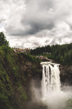 wnderlst:  Snoqualmie Falls, Washington | Issac Hagoel