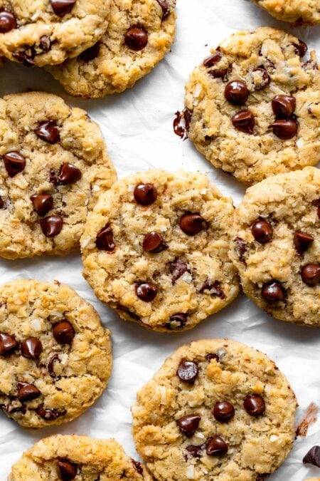 fullcravings: Coconut Oatmeal Chocolate Chip Cookies