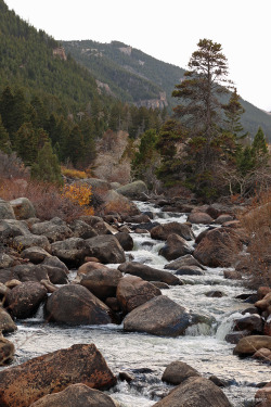 Riverwindphotography:  Rolling River: The Popo Agie River, Wind River Mountains,