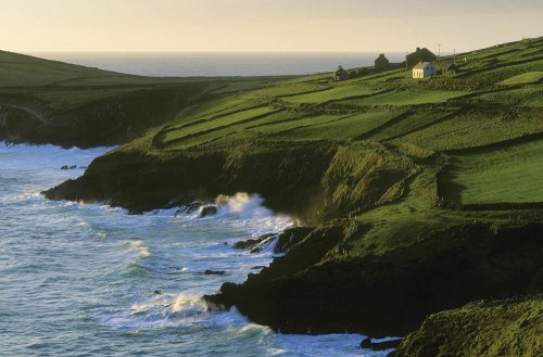 pagewoman: Dingle Peninsula, County Kerry, Ireland via boyhistory