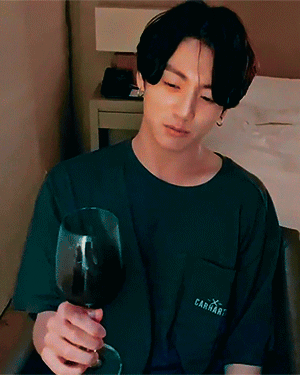 Enjoying Some Wine 🍷