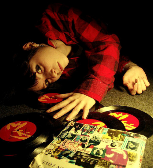 3345rpmz:  • Plastic Passion • ⋅ Untitled ⋅ photo: Miss Blu 