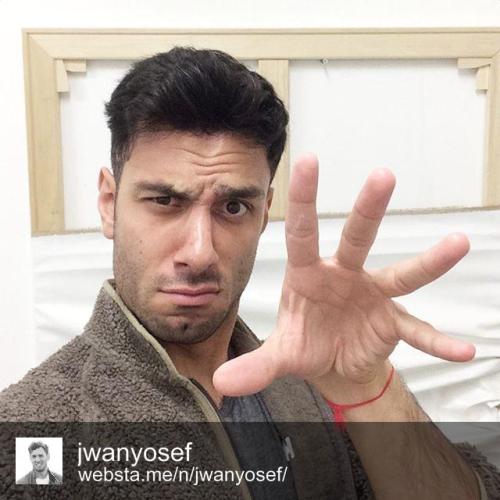 antroplanitis:  El nuevo novio de Ricky Martin - Ο νέος γκομένος του Ricky Martin Jwan Yosef Artista plástico - Εικαστικός Suecia/Siria -   Σουηδία / Συρία   