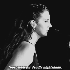 only-lana-del-rey:    Click here to see more pictures about Lana Del Rey + sad black