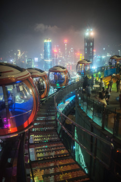 estebanvewi:  Space tram two - © Andrey Khludeyev 