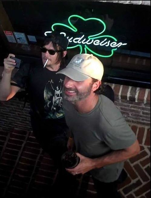 reedus-place:  Date nighthttps://twitter.com/herberttiina/status/701072838699130884 porn pictures