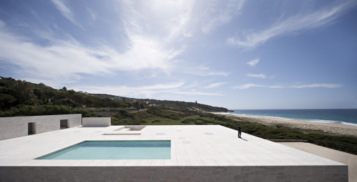 subtilitas:  Alberto Campo Baeza - Infinity house, Cadiz 2014. Photos © Javier Callejas.