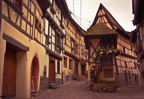 valkyriethais:Eguisheim III by mithni  I want to live here