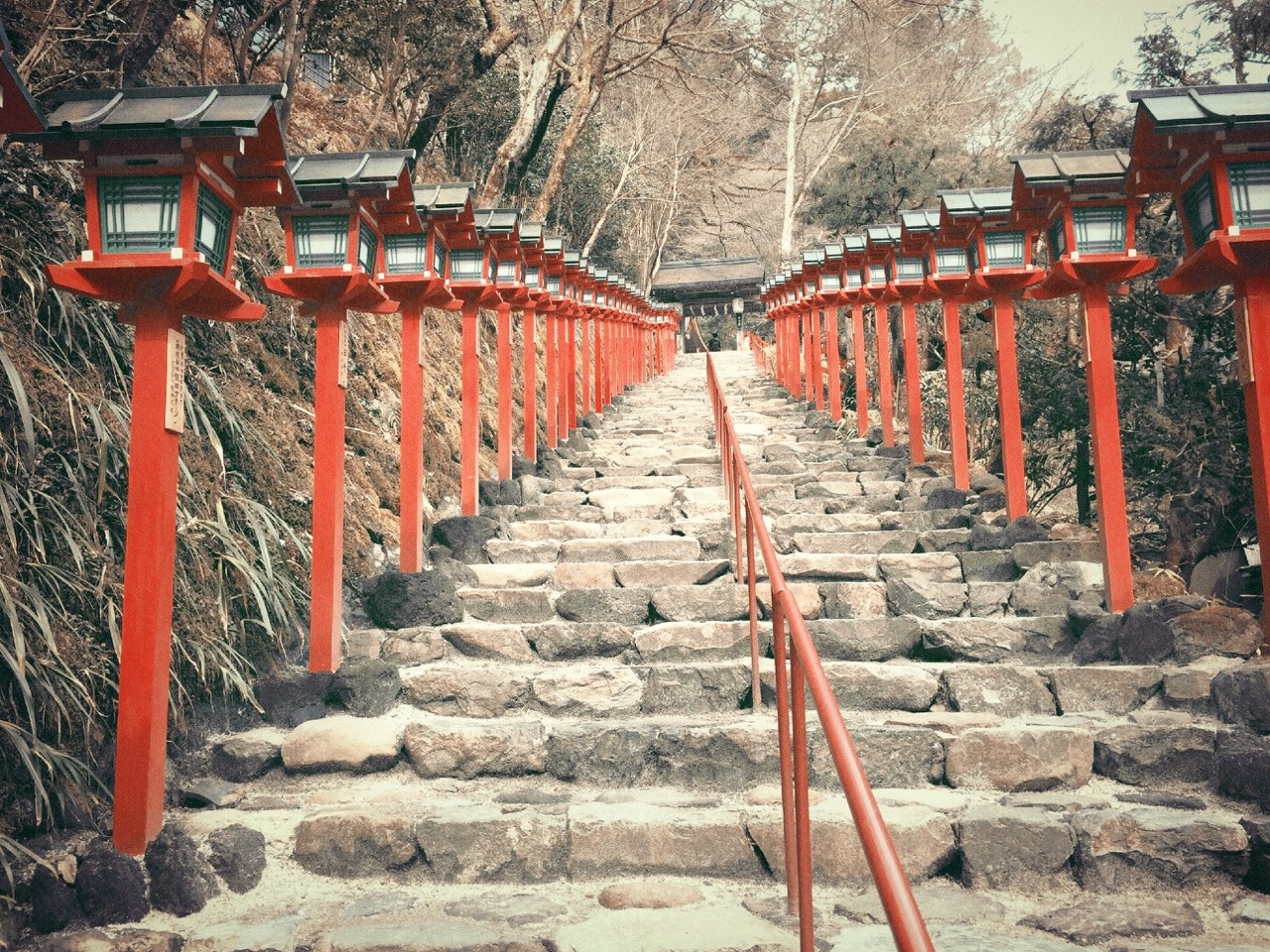 kechooooo:  京都旅行に行って参りました中々歩き回ったのでヘトヘトになりましたがやっぱり京都の雰囲気や建物は素敵(