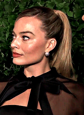 MARGOT ROBBIE For Entertainment Tonight