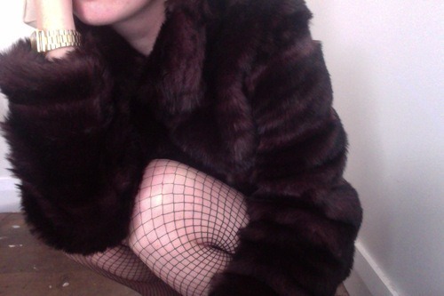 sexual-jpeg:  - Explicit Pale Girls -