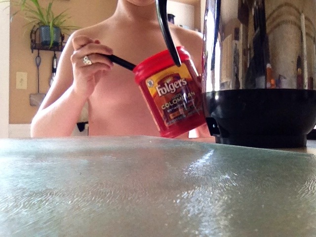 lapetitefillesexuelle:  Morning Coffee. 