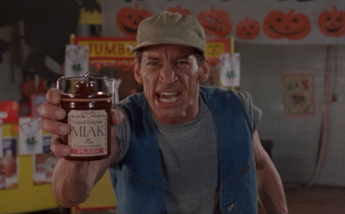 gucciballs:“Fuck you, you stupid motherfucking troll. Eat this you son of a bitch” - Jim Varney   (E