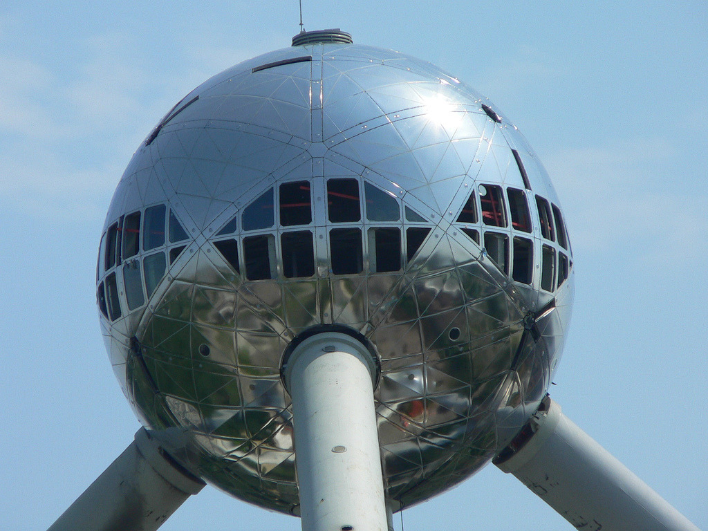 architectureland:  One of the iconic buildings for the Belgium is Atomium which is