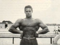 vintageeveryday:  Many years before Hercules: 23 cool pics of Steve Reeves in the 1940s.