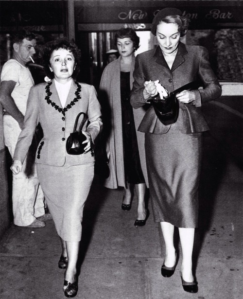 houseofillrepute:Édith Piaf and Marlene Dietrich.