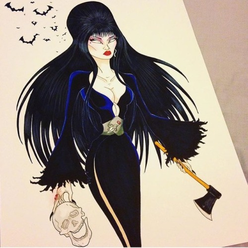 Very cool Elvira from @marktmullins! #queenofhalloween #elvira #elviramistressofthedark #emotd #elvi