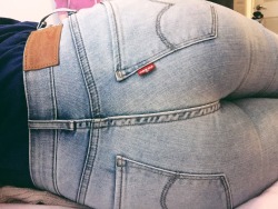 sw3etperfection:  I got new jeans and they