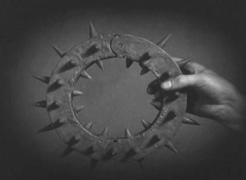 postmortemnihil:  Medieval instruments of torture From “Häxan: Witchcraft Through The Ages” (Benjamin Christensen, 1922) 