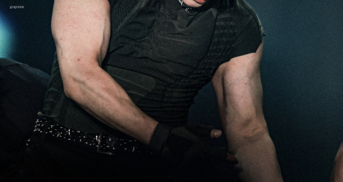 A Part Of Me Died This Morning Seeing That One Photo Of Changbins Arms. Who Do I Have To Pay For Doing