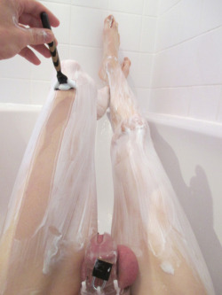 sissy-stable:  Have you shaved your legs