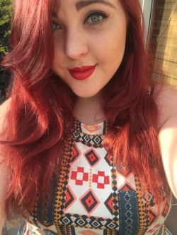 curvy-redhead:  Random selfie from back when