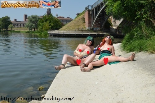 SIZZLING HOT UPDATE from BAREFOOT NUDITY!!! TWO welcome encores: hardcore 24/7/365 barefoot beauties BAREFOOT CECILIA & VEGA BAUSCH (LESBIAN SEX BY THE LAKE! PHOTOSET   VIDEO!) and barefoot blonde bombshell CHAT BLANC. http://barefoot-nudity.com/pictu