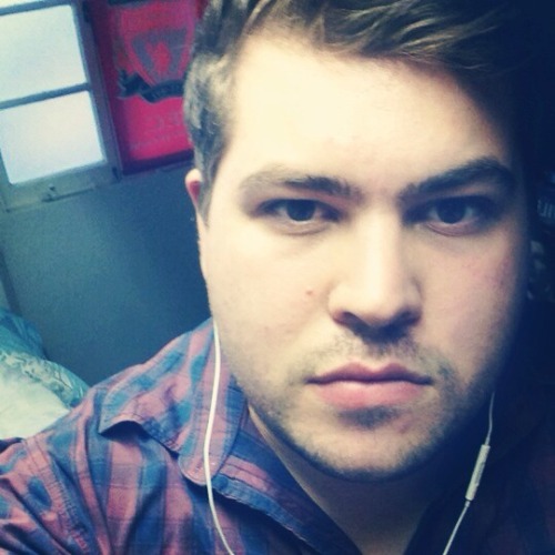 twoten85:  Attempting to look attractive haha
