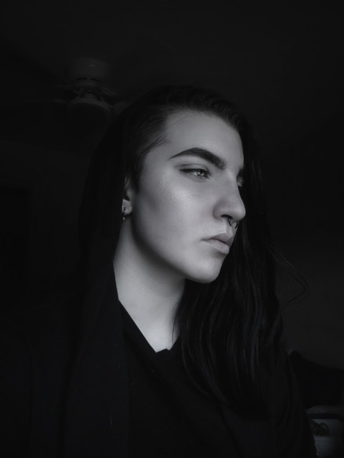 instagram: fxneral  ♂