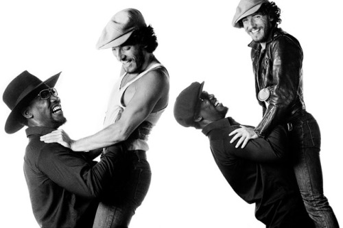brucespringsteen:Bruce Springsteen and Clarence Clemons for Born To Run (1976)