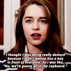 skikru:  rubyredwisp:Emilia Clarke tells us about her first kiss. (x)  ‘Boy kiss’
