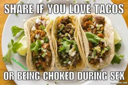 team-lycan: littlemissblueeyes-2:Raises both hands… I’ll take you for tacos, then choke
