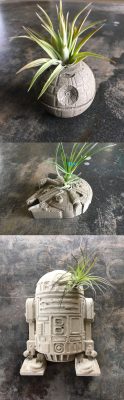 homedesigning:  (via 32 Uniquely Beautiful Concrete Planters)  