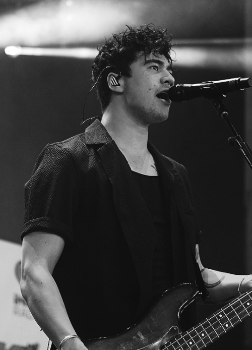 calumsthood:CALUM HOOD of 5 Seconds of SummerKiss 108 Kiss Concert // June 17, 2018