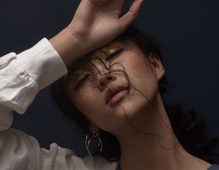 driflloon:   judith ayu by chelle chan  