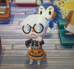 mayorofappleton:  ((sorry for the really bad quality pictures, my laptop isnt working right now)) in the true spirit of halloween i made a fun pumpkin dress!! it’s probably been done before but oh well. feel free to use❤️ 