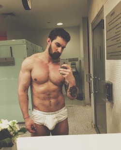 insta-hunk:  Instagram: @abramov_lex