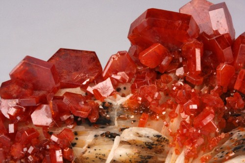 Vanadinite, Baryte Mibladen Mining District, Midelt, Khénifra Province, Meknès-Tafilalet Region, Mor