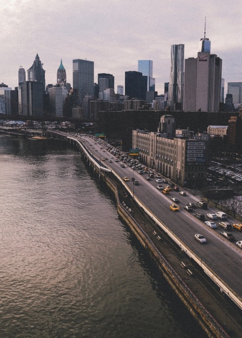 nichvlas:  (by SamAlive)