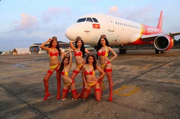 realhostiesdontdotights:  VietJet ad campaign           Must see Beautiful Aviation