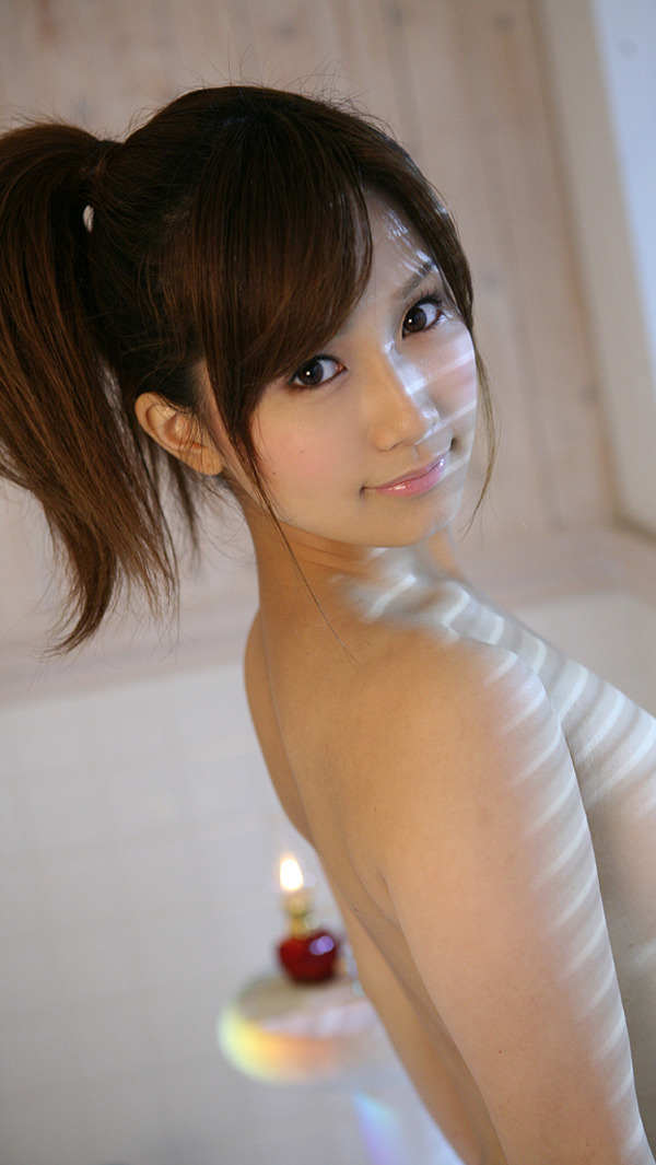 avkyokai:  Minami Kojima (Dec 14, 1992)  She is a Japan’s AV actress from Kanagawa